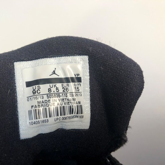 Air Jordan Retro XI 11 Low Tuxedo 2013 505836-110 Black/White Toddler 9C No Box - Picture 9 of 9